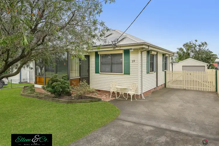 19 Oldfield Street