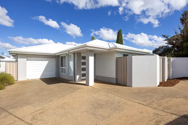 3/79 Messenger Avenue