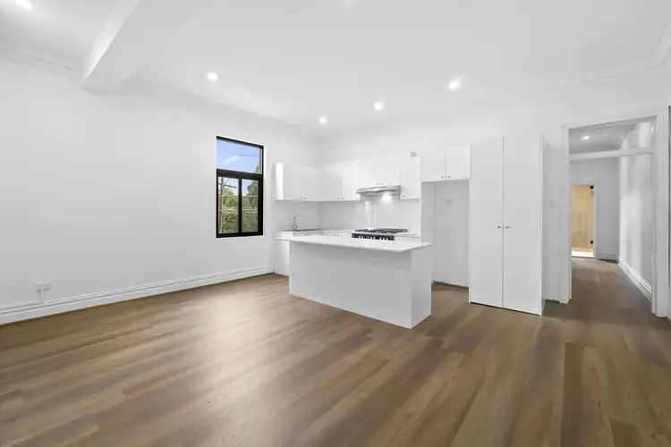 105B Thompson Street