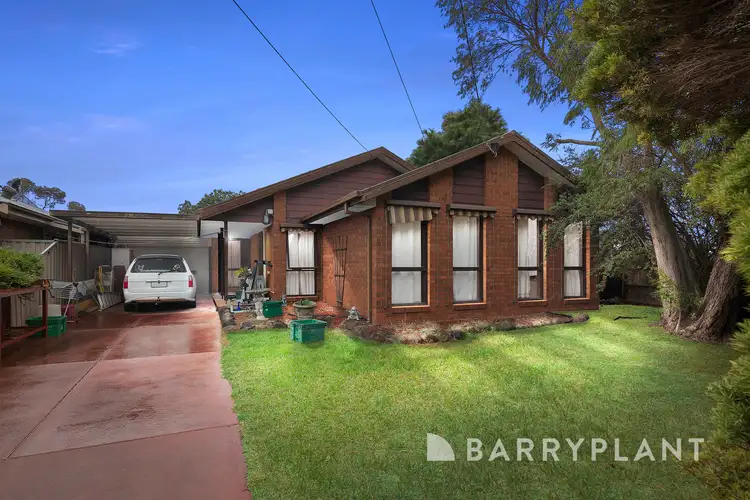 6 Bracknell Place