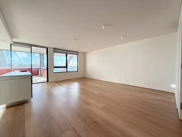 202/1 Distillery Drive