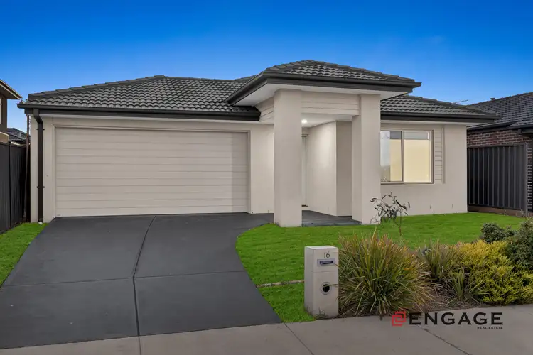 16 Henderson Drive