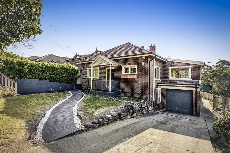 74 Blaxland Street