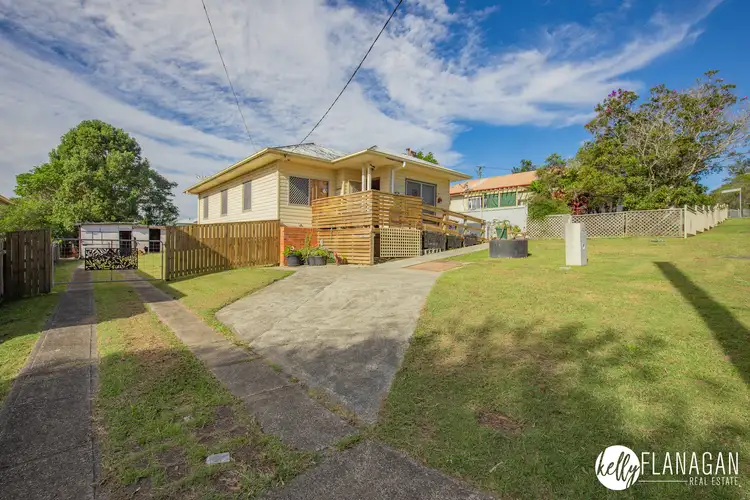 15 Douglas Fentiman Street