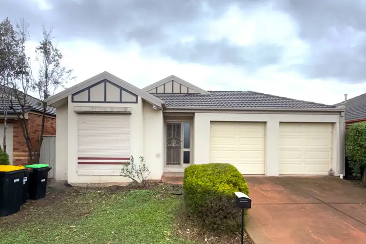52 Grampians Way