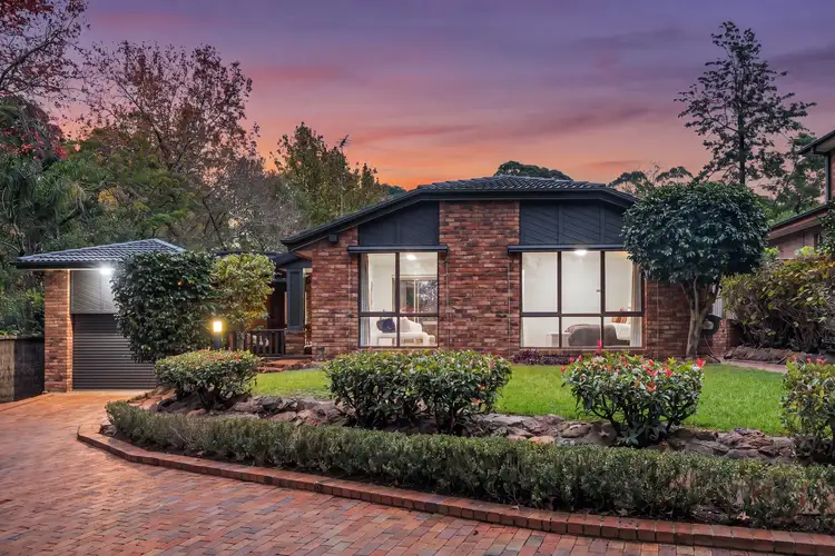 11 Glenwood Way