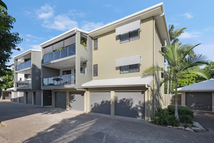 16/321 Angus Smith Drive