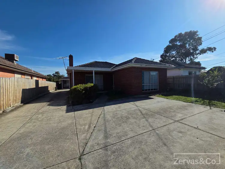 1/13 Flora Road