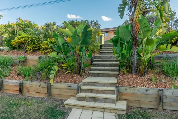80 Playford Avenue