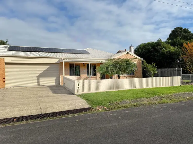 32 Ligar Street