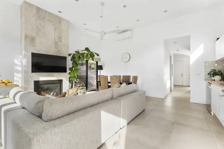 1/28 Morcom Avenue