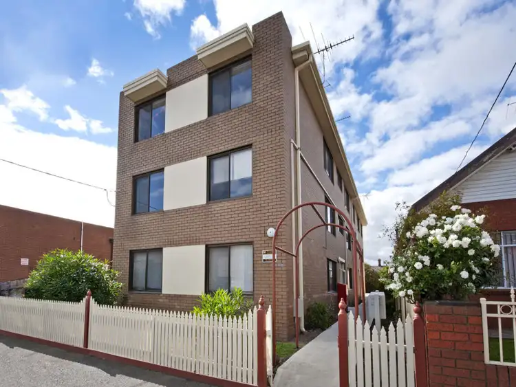 7/1 Mitchell Street