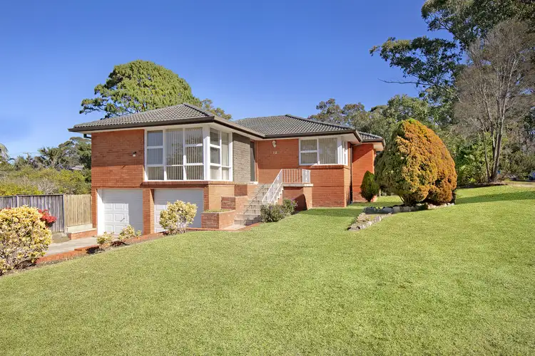 12 Lockhart Place