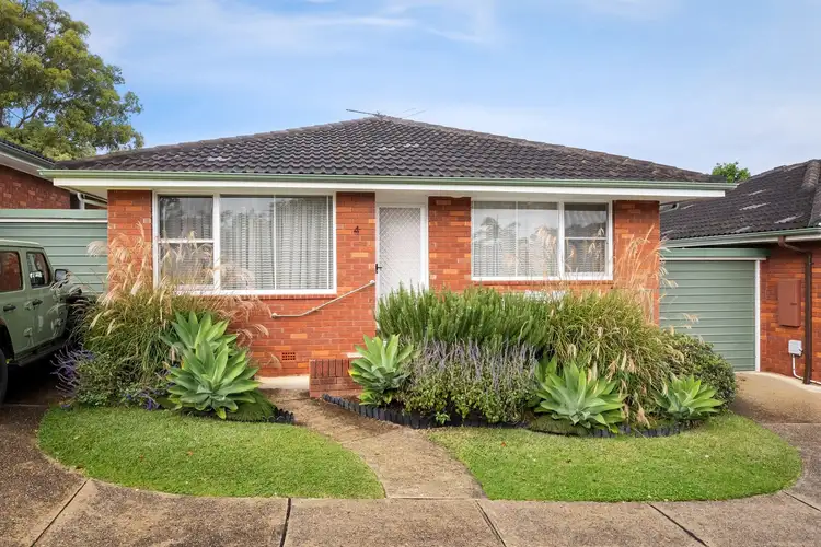 4/114-116 Morts Road