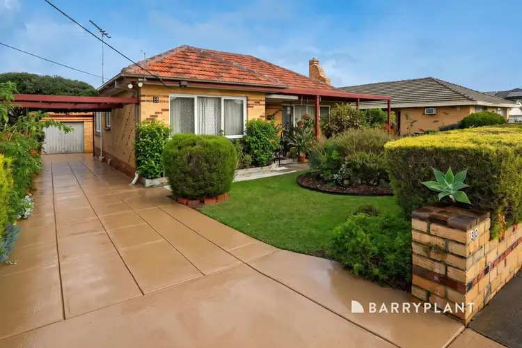 30 Stella Avenue
