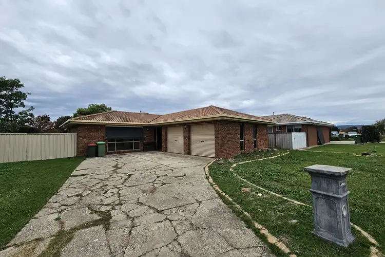 74 Mayfair Drive