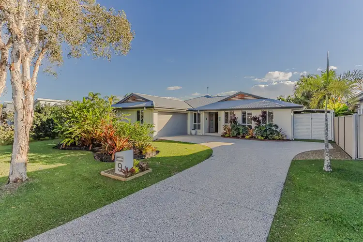 9 Moonee Street