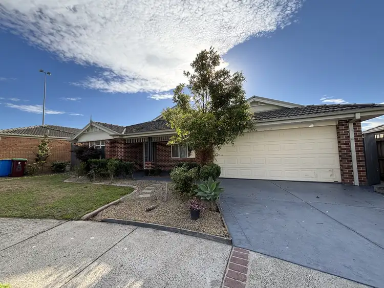 8 Plymtree Court