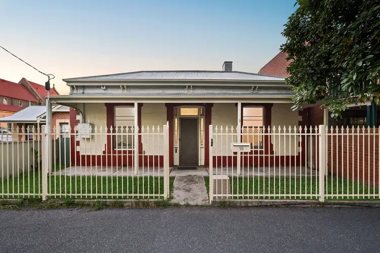 15 Whitmore Square