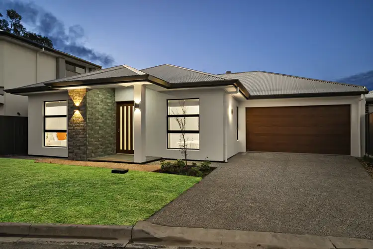 3 Mary Crescent
