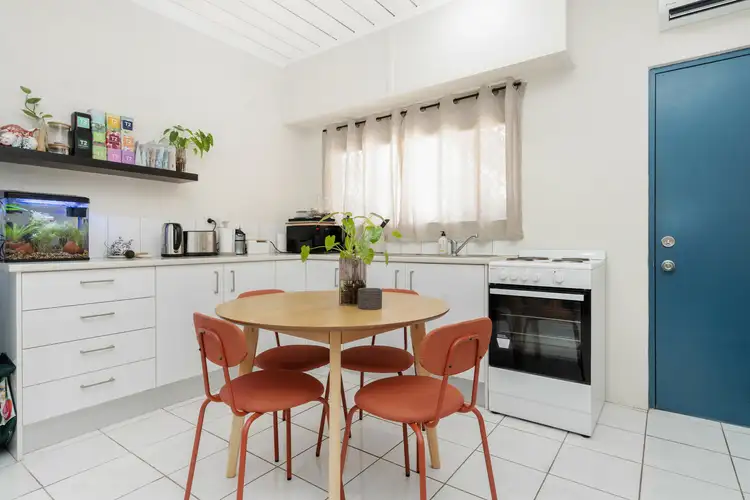 3/3 Kelsey Crescent
