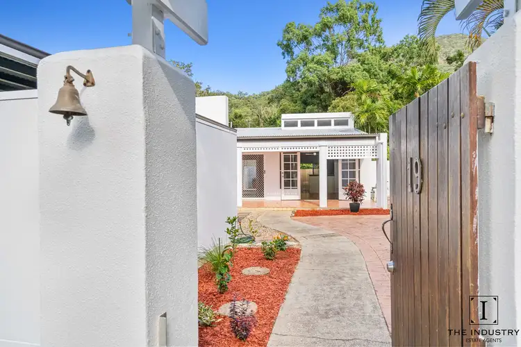 19 MacAlister Place