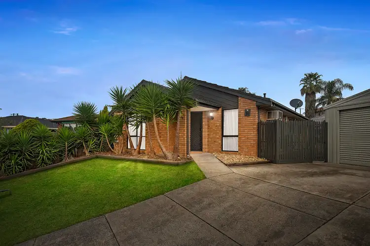 10 Kellie Court