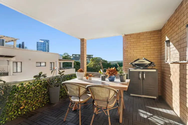 5/51 Oaks Avenue