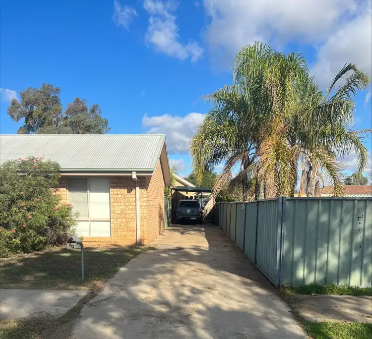 2/3 Hume Street