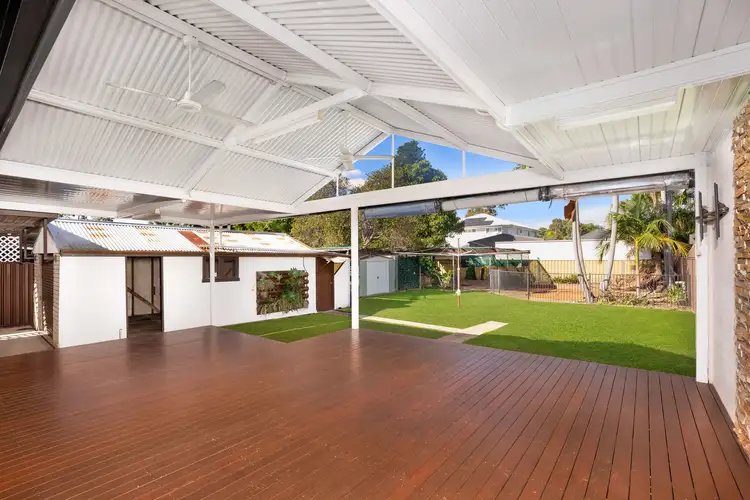 6 Loftus Street