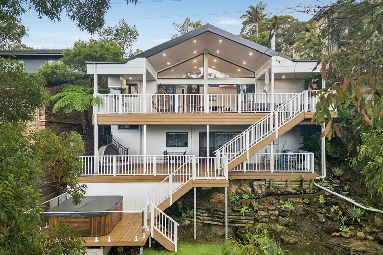 5 Nixon Place