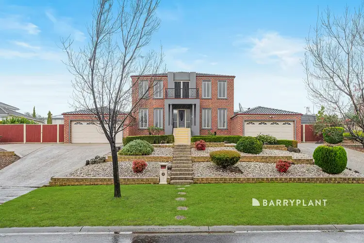 5 West Vista Place, Narre Warren North VIC 3804