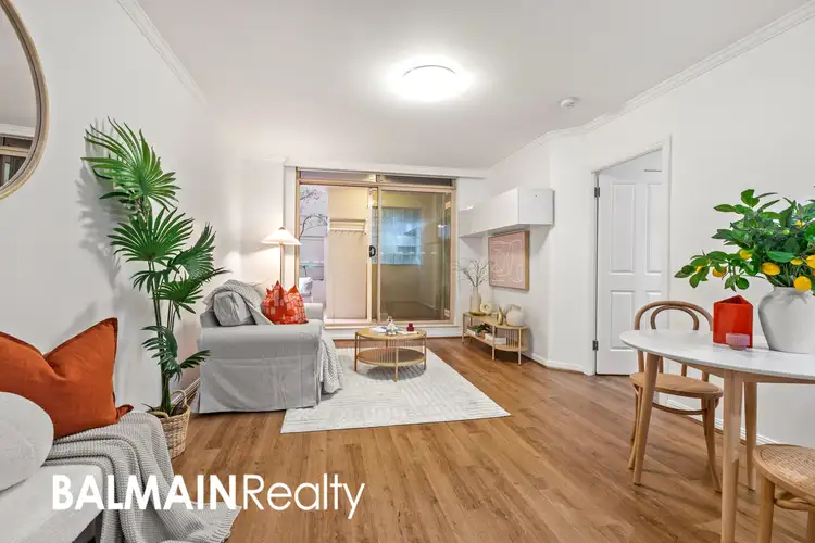 103/32 Warayama Place