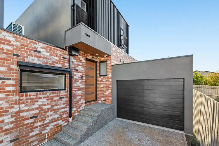 3/8 Ramleh Road
