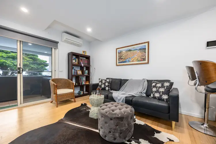 8/430 Nepean Highway