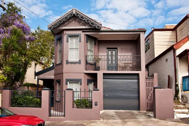136 Foucart Street