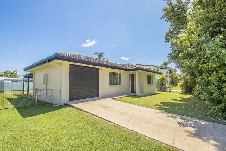 7 Warwick Court