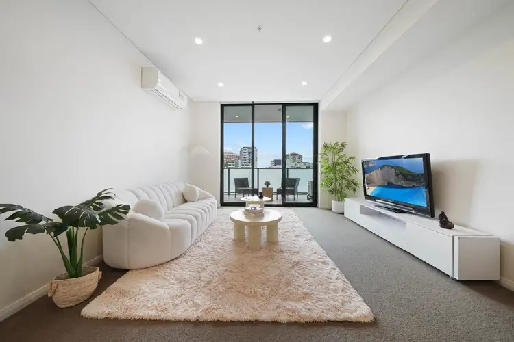 705/12 Woniora Road