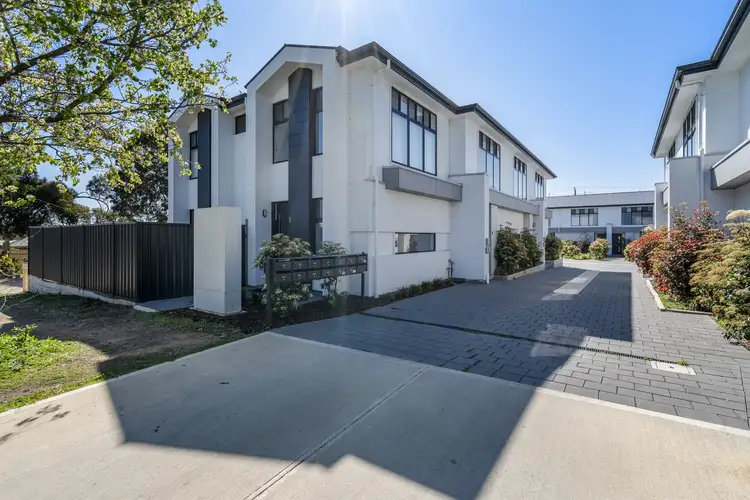 1/11 Jennifer Drive
