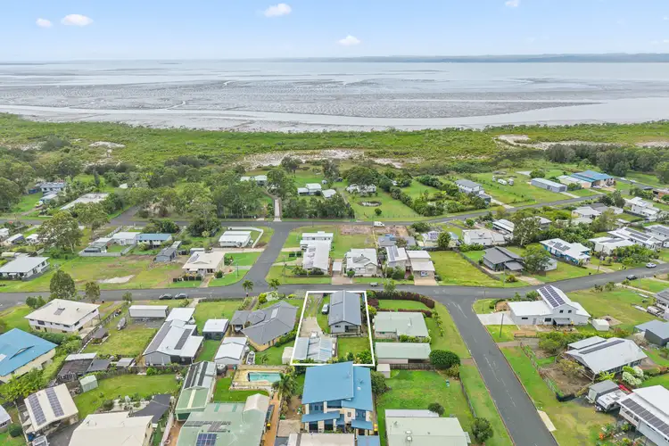 39 Petrel Avenue
