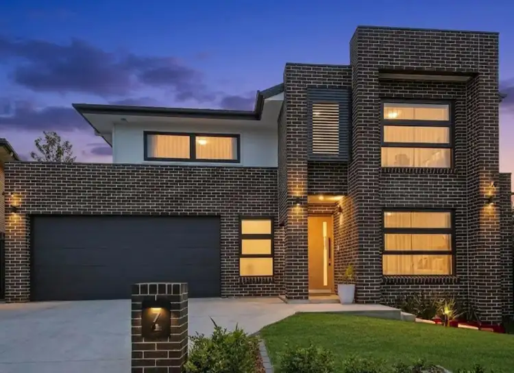 7 Banksia Place