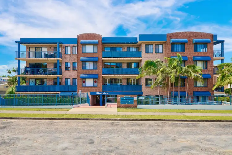 24/27-29 Waugh Street