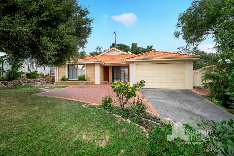 12 Zenner Place