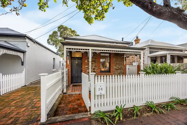26 Ellen Street