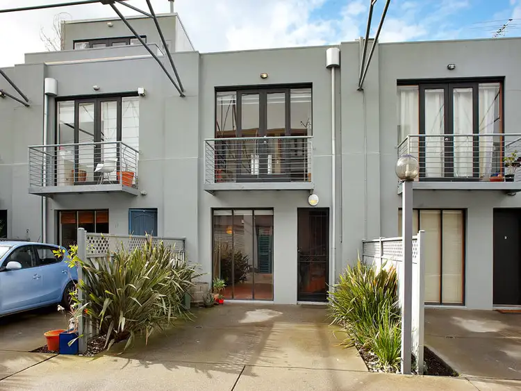 10/68 Easey Street