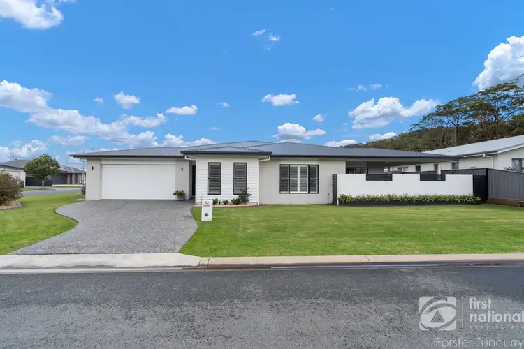 32 Limestone Crescent