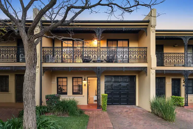 2F/27-31 William Street