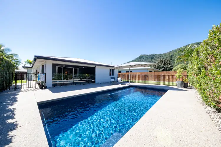 3 Corrimandle Grove