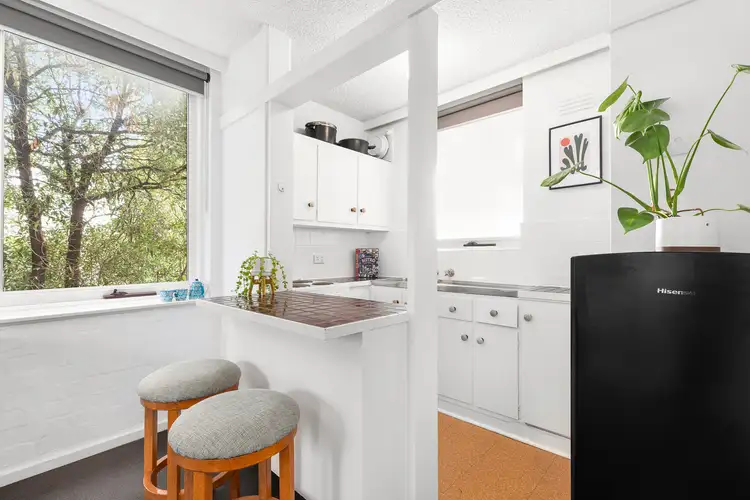 6/9-11 Barnsbury Road