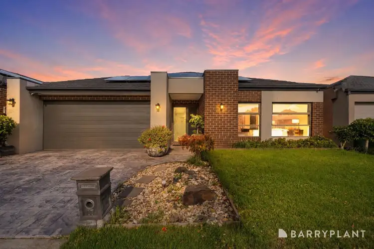 17 Romina Street
